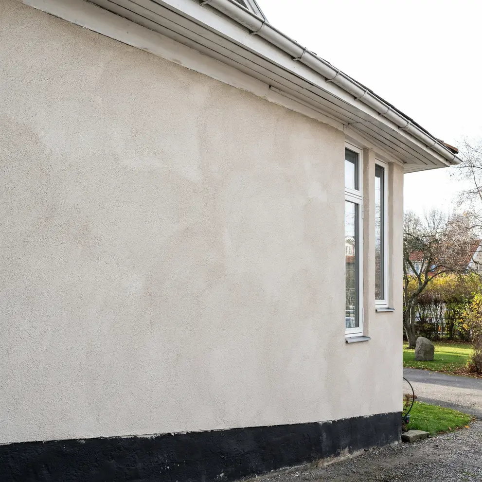 renovera vattenskadad putsfasad stenfasad spanga stockholm